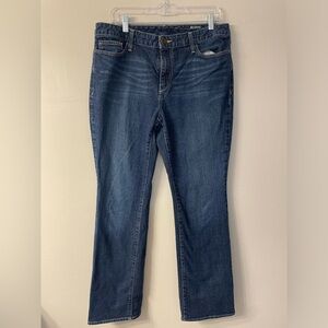 Eddie Bauer Womens Jeans Natural Fit Medium Wash Blue Size 12R Barely Boot